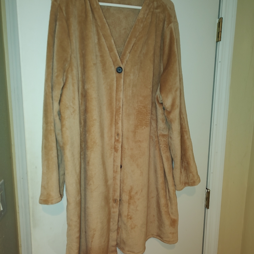 Emery Rose Button Down Cardigan
